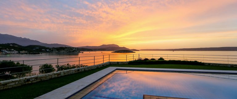 SKPlace Luxury Villas in Crete